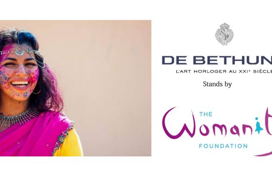 De Bethune stands by Womanity