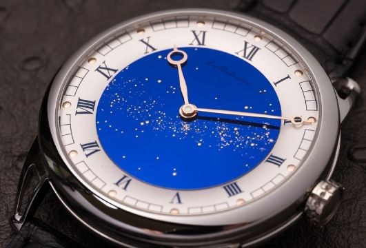 De Bethune dévoile la DB25 Starry Varius